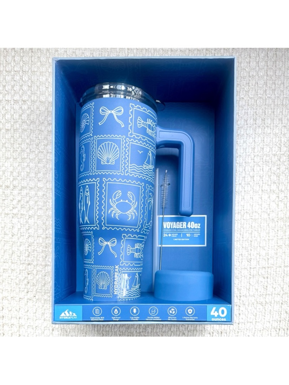 Hydrapeak Voyager 40oz Travel Tumbler Cup Blue Seaside Lobster Crab Bows Coastal